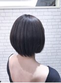 ショートボブ