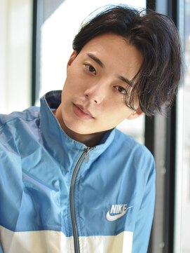 ディッセンバー 神宮前(December) かきあげ6:4パート　耳かけスタイル