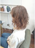 ピンクベージュカラー