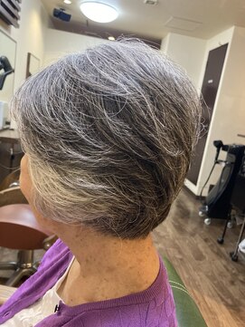 ピース オブ ヘアー Piece of Hair ショートレイヤー