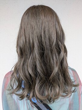 ルレーヴ 志都呂店(Le reve) シルバーカラー［志都呂/佐鳴台/浜松郊外/メンズ/メンズパーマ]