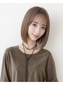 髪を伸ばしかけの方へシースルーミディアムボブ