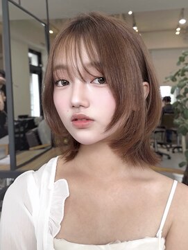 コート 表参道(Cote) 韓国ヘア 2wayバング 顔まわりカットNo.1 レイヤー グレージュ