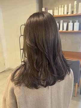 アッシュブラウン