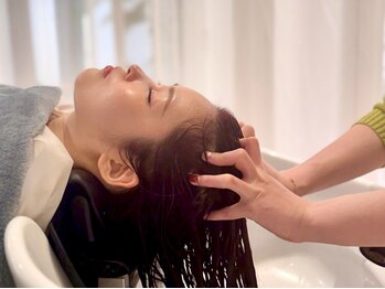 セラ(Cela)の写真/健康な髪は頭皮から。極上のヘッドスパで土台から整えることでワンランク上の美しい髪へ導く♪