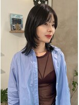 ノマド(nomad)&nbsp;レイヤーカット　地毛風カラー　ハッシュカット