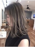 ミディアムヘアー