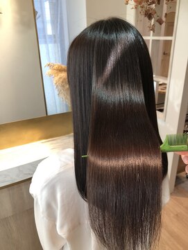 アンド ラ ブランシュ(&.La Blanche) ベージュ/グレージュ/大宮/髪質改善/ベッドスパ