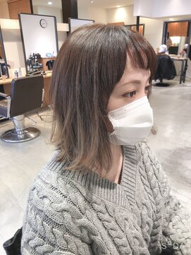 ティー リュクスボーテ(T LUXE BEAUTE) ボブレイヤー／グレージュ／ハイライト&グラデーションカラー