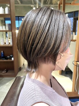 ソーイ ヘアアンドライフスタイル ショップ(SO-E HAIR&LIFESTYLE SHOP) ウルフショート☆KINA
