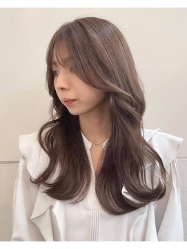 ネオリーブアイム 横浜西口店(Neolive aim) 毛流れをつくる顔周りレイヤー【横浜】