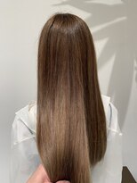 グランマッシュ(Granmash) 薄くカーキをブレンド・髪質改善・アヴェダオーガニックカラー