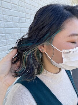 カッツ 笠岡店(CUT S) beige × emerald インナーカラー
