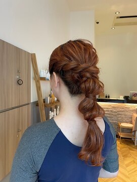 ブッシュ ユメリア徳重店(BUSH) お呼ばれ編みおろし