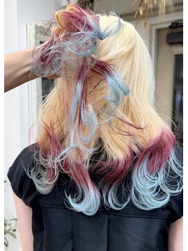 リヴィエラ 西日暮里店(Riviera) ピンク水色グラデーション