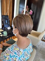 アイシー ヘアーメイク(ic hair make) グレイヘアーを活かした明るめショート