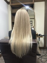 ガルボ ヘアー(garbo hair)&nbsp;プルエクステ 10代 20代 ハイトーン ブリーチ ダブルカラー