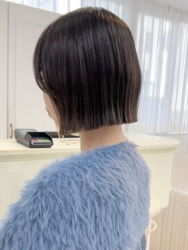 【Nico】佐藤有華／切りっぱなし／あご下2センチボブ／髪質改善