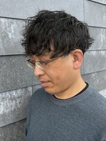 ヒュイル バイ ニアウ(Hwyl by Niau) MEN’S HAIRシャドウパーマスパイラルパーマニュアンスパーマ