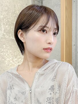 フィルムス 横浜(FILMS) ココアベージュ/黒髪/クラゲヘアー/オリーブグレー/小顔/横浜