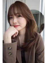 ヌヌ 渋谷 原宿 明治神宮前(nunu)&nbsp;レイヤーカットトリートメントブリーチなしカラーグレージュ