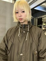 カシェ ホリエ(CACHE HORIE)&nbsp;レイヤーカット大阪レイヤーボブ / ブロンド / 小谷