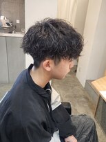 ニアウ 伊勢崎連取店(Niau)&nbsp;MEN’S HAIR/サーフカール/刈り上げセンターパート/ツイスト