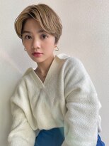 アピィス(appiis) ミルクティーブロンド/ワンホンレイヤーカット/横浜
