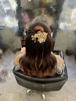 ビゼ 梅田(BIZE)&nbsp;ハーフアップカチモリヘア