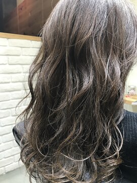 レナンダ (Reanda) アッシュベージュ