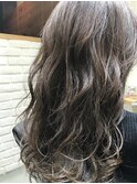 アッシュベージュ