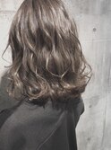 オリジナルカラーで髪の赤味をリセット☆透明感シルバーアッシュ