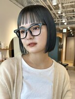 ノイカーム(noi Calm) 顔周りレイヤーカットグレージュカラーくびれボブショートカット