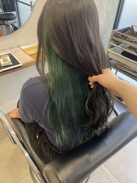 ブランシェ 名鉄小幡駅前店 インナーグリーン×オリーブカラー