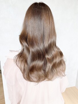 ラニアケア 鎌ケ谷(Laniakea) 艶巻きヌードベージュ20代30代40代大人ガーリー