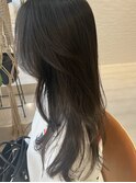 暗髪艶ロングヘアー