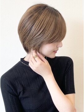 アイ(I.) 【 Ｉ. 】30代からのナチュラル前下がりショートボブ　川口
