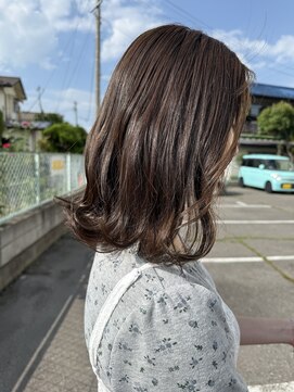 ニコラ(NICOLA) オリーブカラー