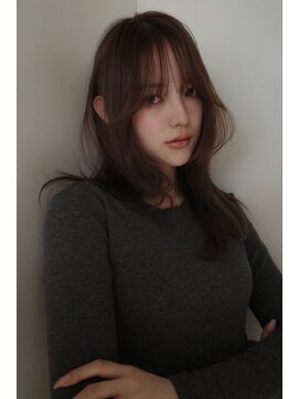 シキ 渋谷(siki) ベージュカラー/ブリーチなしダブルカラー/赤 み消し/渋谷/原宿