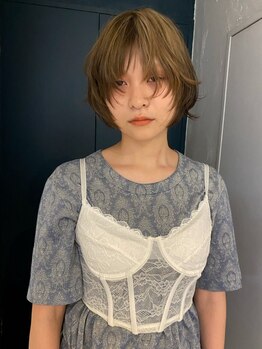 クラフト ヘア デザイン(CRAFT HAIR DESIGN)の写真/【天神/大名】顔周りの1mmで劇的に変わる◎一人ひとりの骨格を見極めた至上の似合わせレイヤーカット！