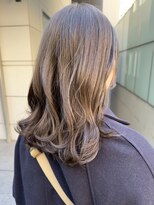 ティエラ 原宿 表参道(Tierra)&nbsp;〈Tierra毛利仁美〉ブリーチなしで透明感ベージュカラー