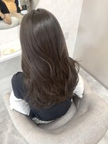 ベル(Velle)&nbsp;グレージュカラー
