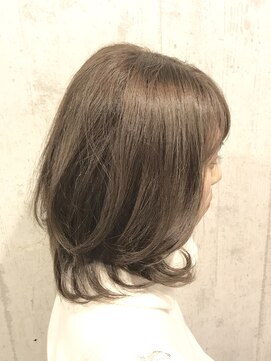 バーニー ヘア ラウンジ(Burny hair lounge) グレージュイルミナカラー