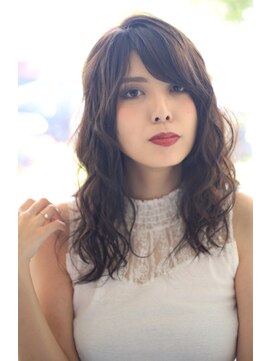 ブッディ(BDY) 抜け感と浮遊感が可愛い☆ミディアムウェーブ