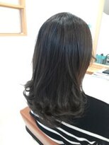 マレア(Marea)&nbsp;透明感×暗髪×艶髪