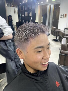 アルカナ 明治神宮前原宿(ARCANA) ウルフアッシュブラックカルマパーマベリーショート