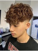 スペインカールラルフカールスキンフェードカット刈り上げ横浜