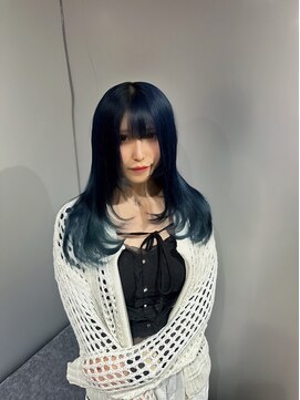 アルーシェ 新宿店(Alushe) ネイビー×レイヤー