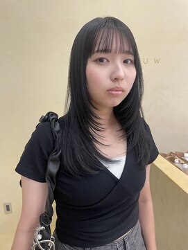 スニュウ(snuw) 【snuw mina】レイヤーカット/透明感カラー/伏見