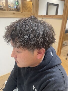 ティピ(tipi) ツイストスパイラルパーマ